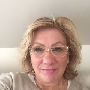 Meet your Posher, Vicki